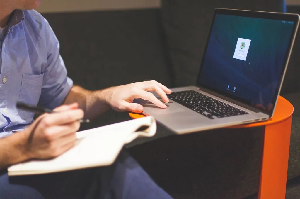 Assurance multirisques pour les commerçants pas chère à Marseille