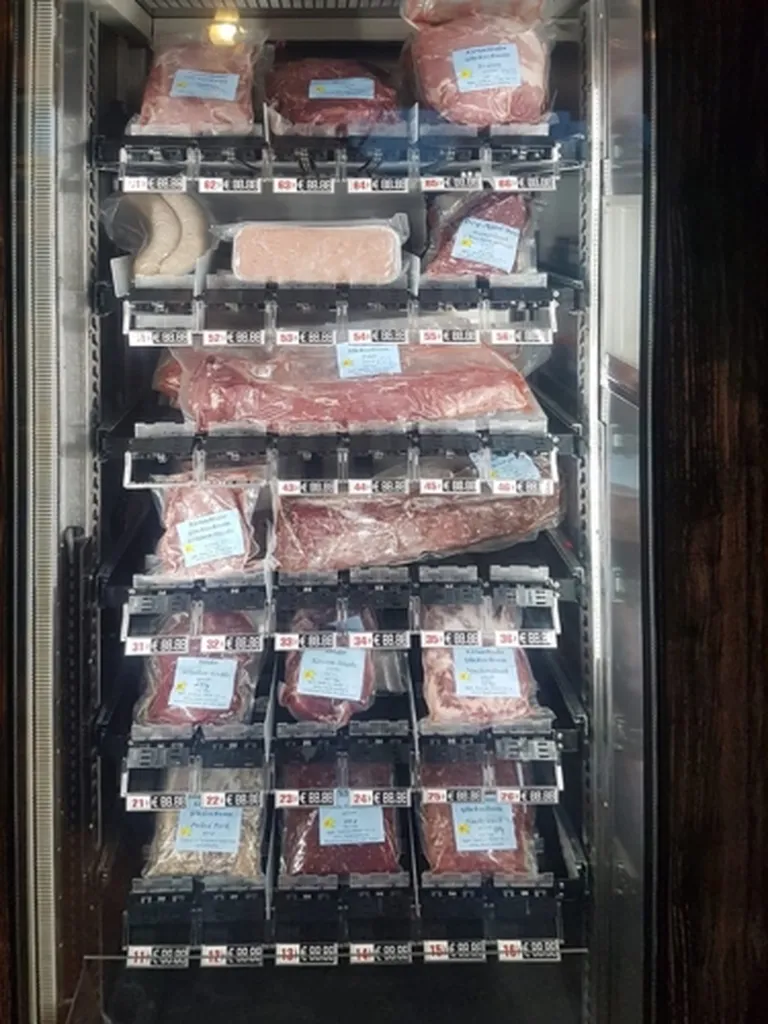 Vente de distributeur automatique pour boucherie charcuterie traiteur et casiers connectés pour fromagerie partout en France entière