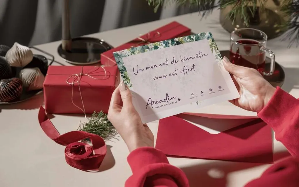 Bon cadeau bien-être pour offrir un massage un soin du visage ou un accès spa avec carte cadeau digitale et paiement sécurisé en ligne près de Bordeaux