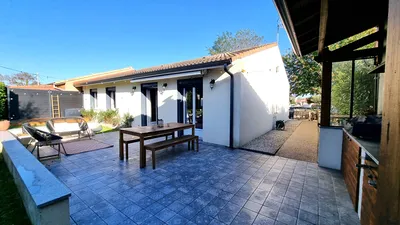 Acheter une maison entièrement rénové moderne à Ménétrol
