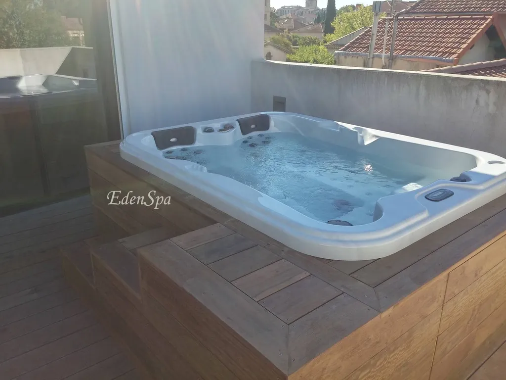 spa encastre trois places aix-en-provence