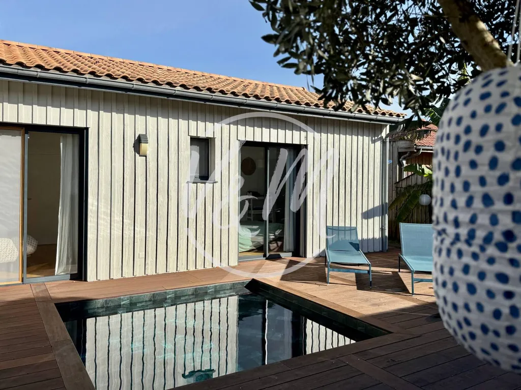 Maison 5 pièces 115 m² · à Ares · 115 m² · 787 500 €