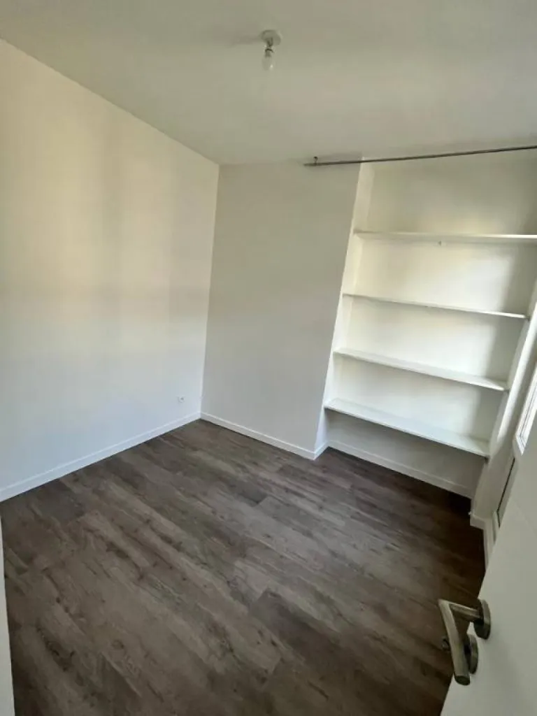 Appartement entièrement rénové