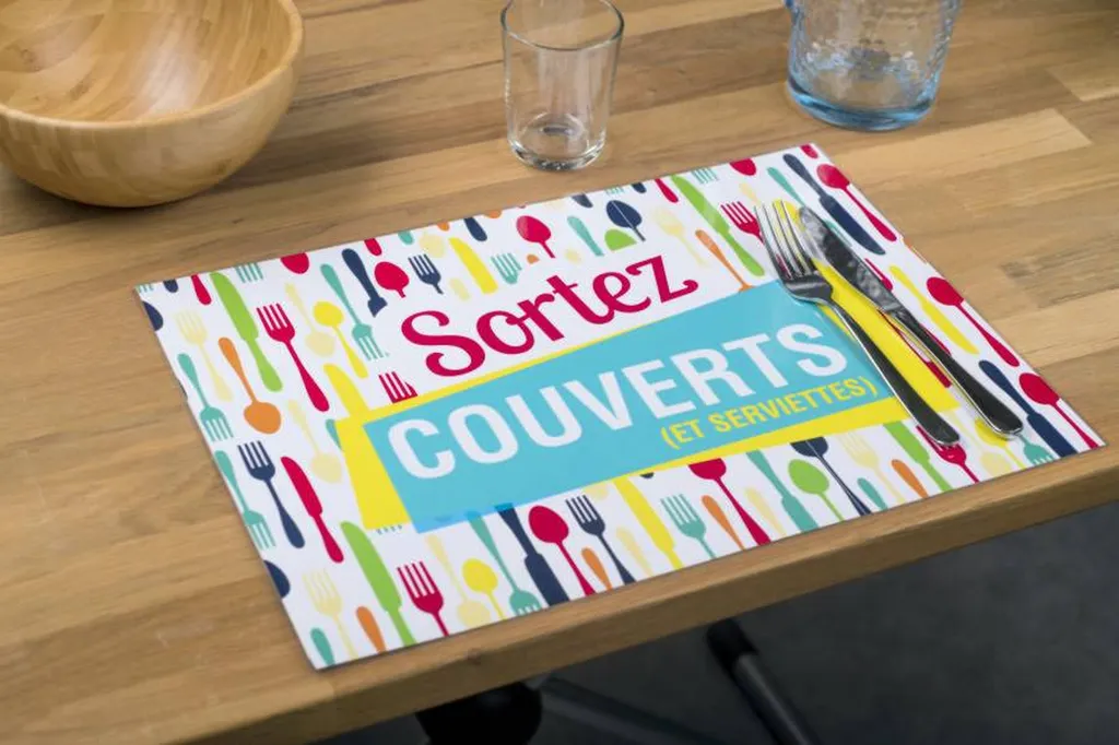 création graphique et impression de set de table marseille