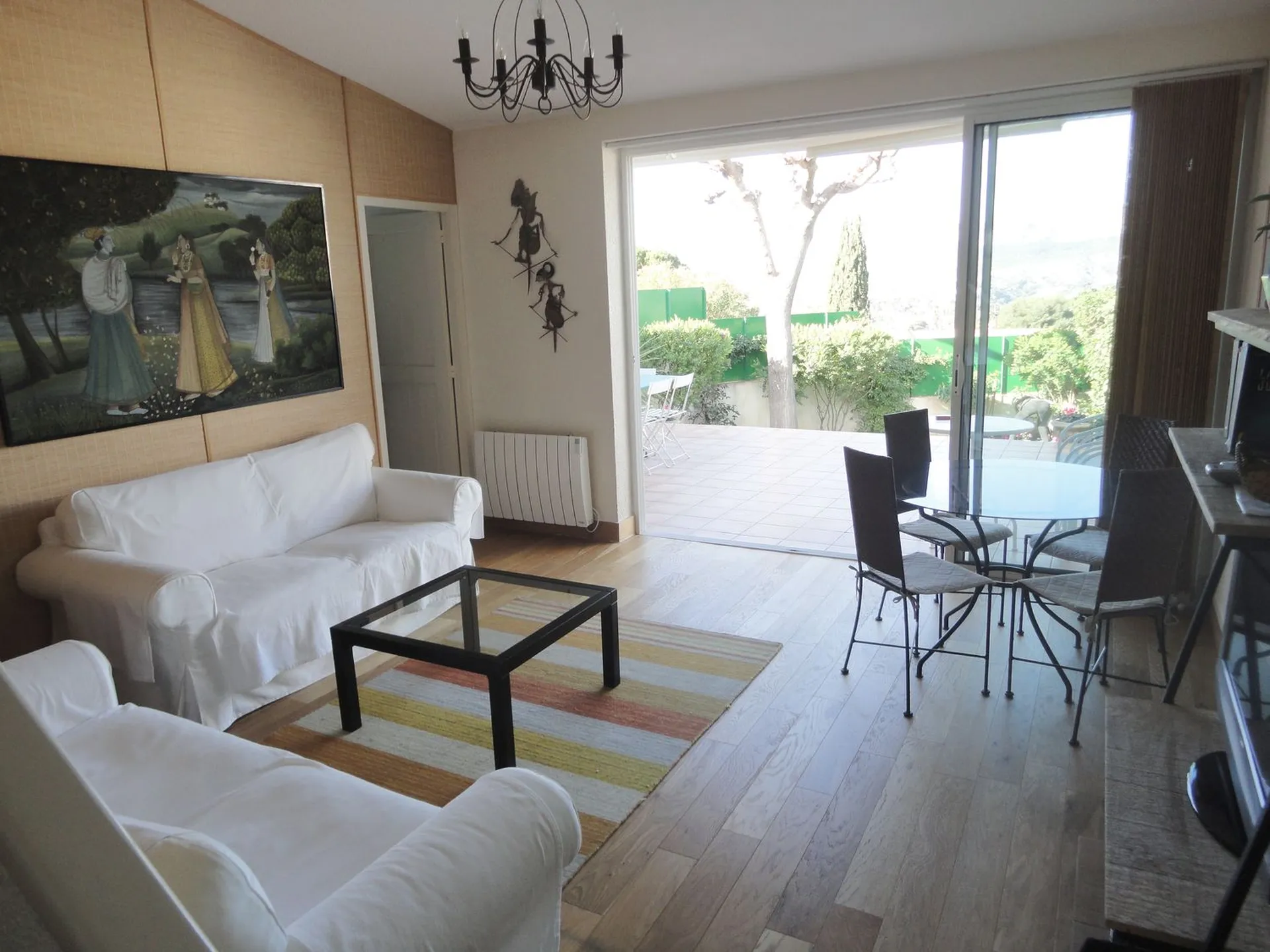 T3/4 à vendre Cassis avec piscine et tennis