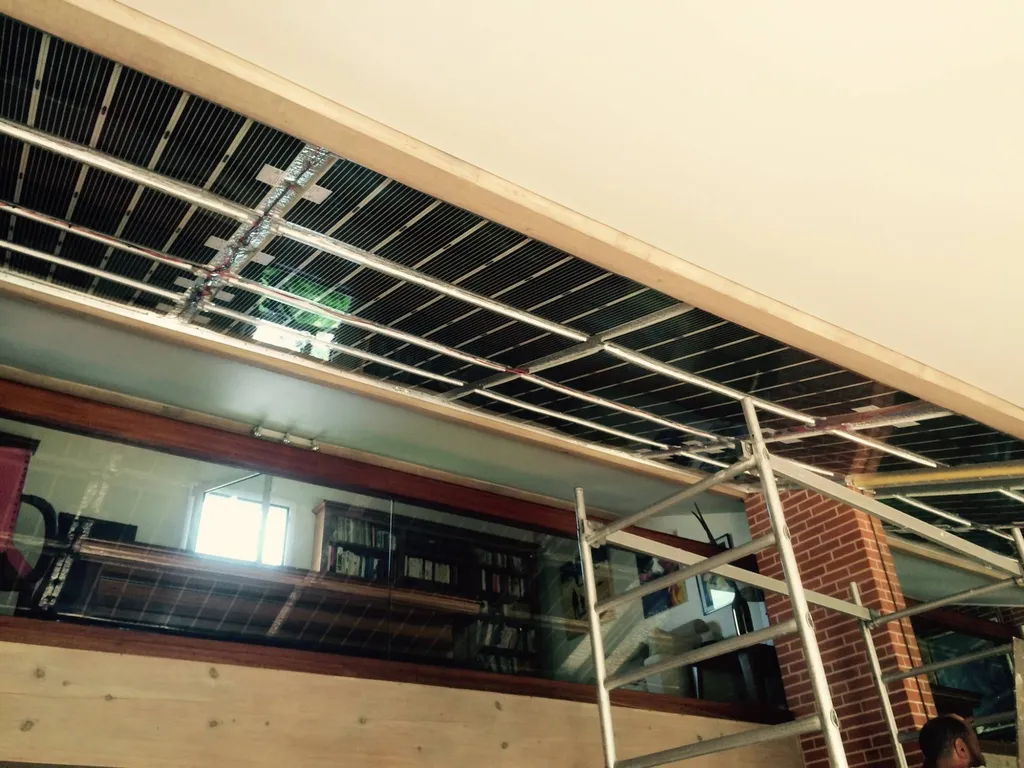Quel est le fonctionnement d'un plafond chauffant à Tarbes?