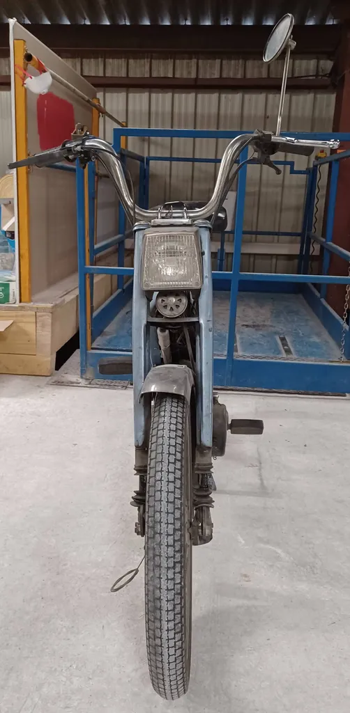 MOTOBECANE 51V A LA VENTE SANARY SUR MER