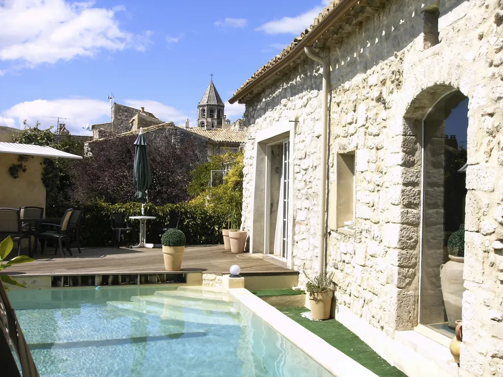 Maison atypique avec piscine à vendre en Provence