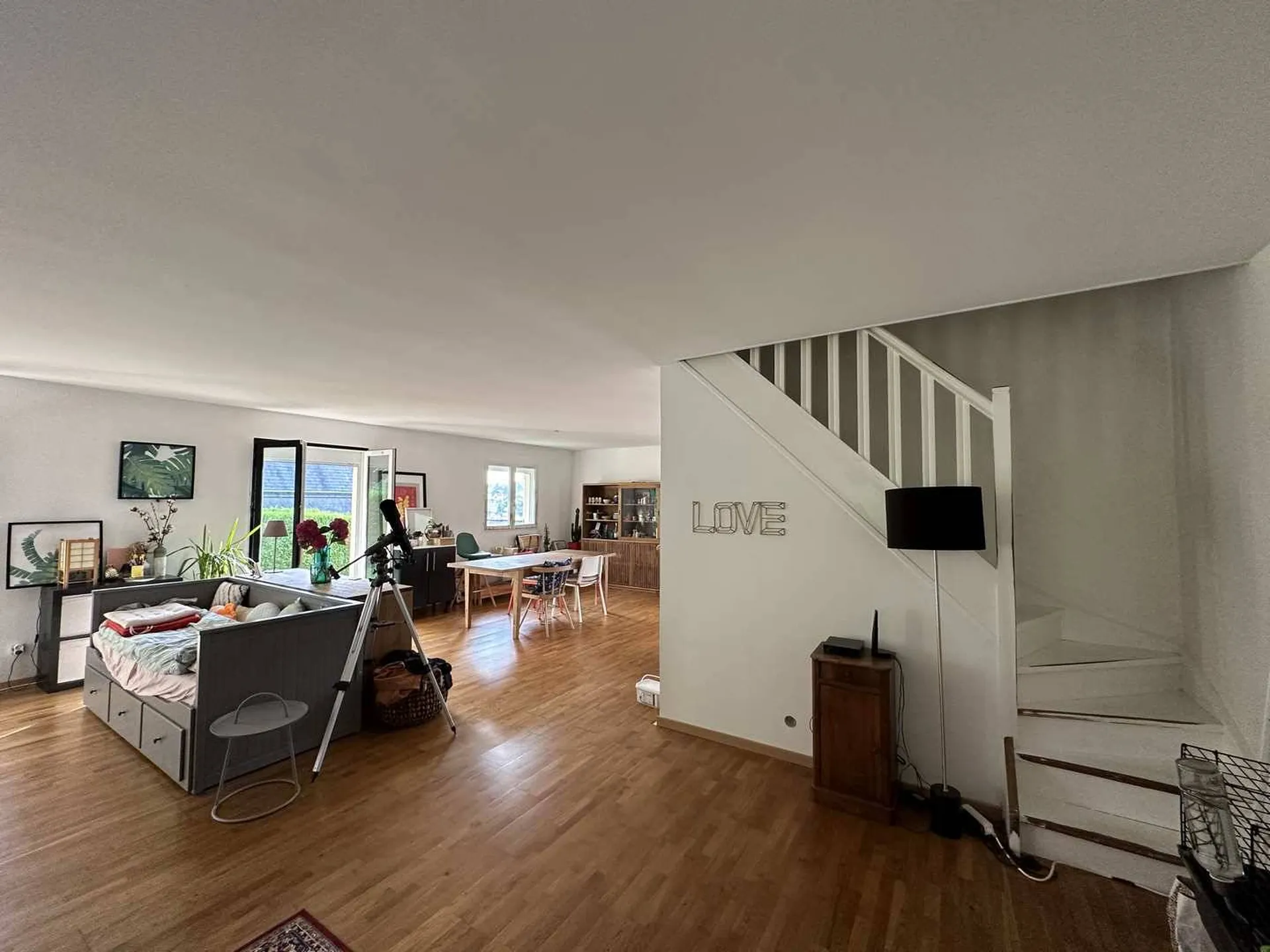 À vendre ! Maison lumineuse à Bois Guillaume, séjour inondé de lumière naturelle