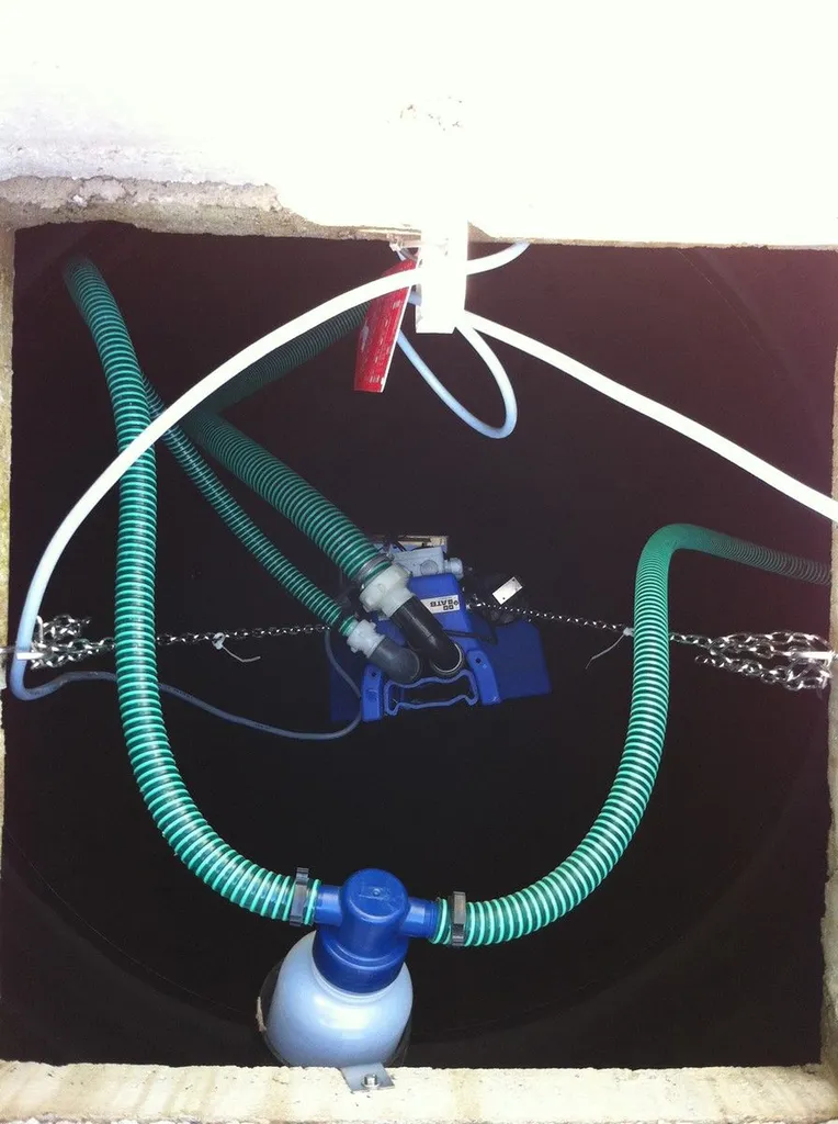 Branchement du robot pour micro station d'épuration GRAF