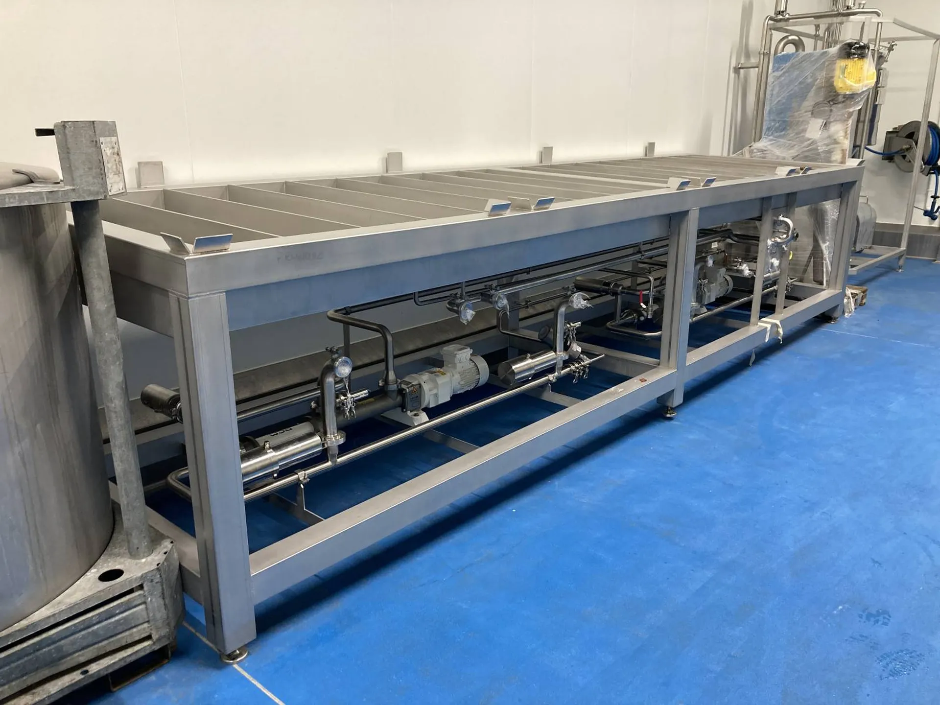 Skid de dépotage de produits alimentaires