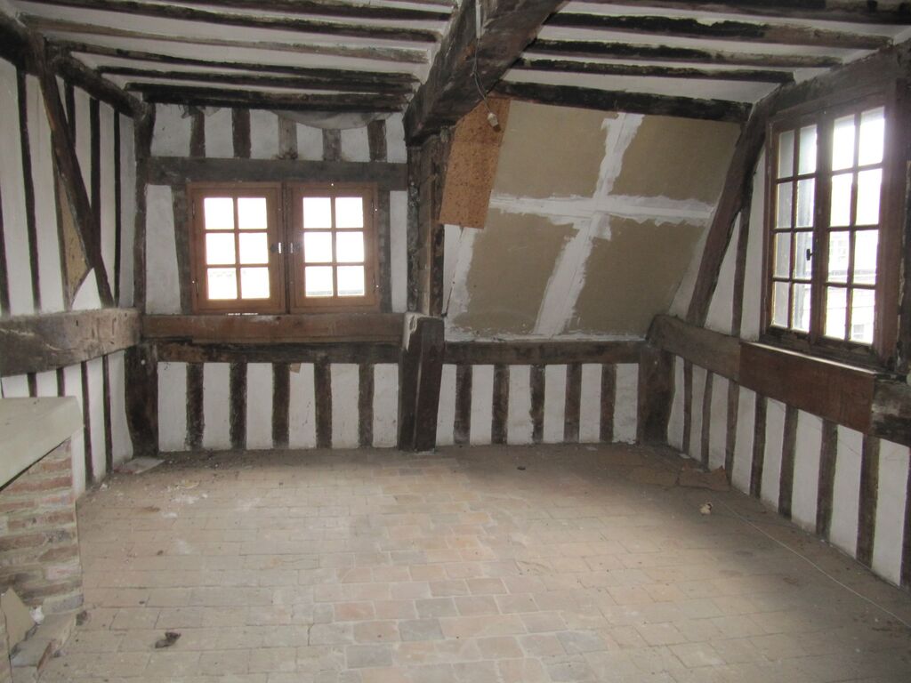 MAISON DE VILLE LISIEUX