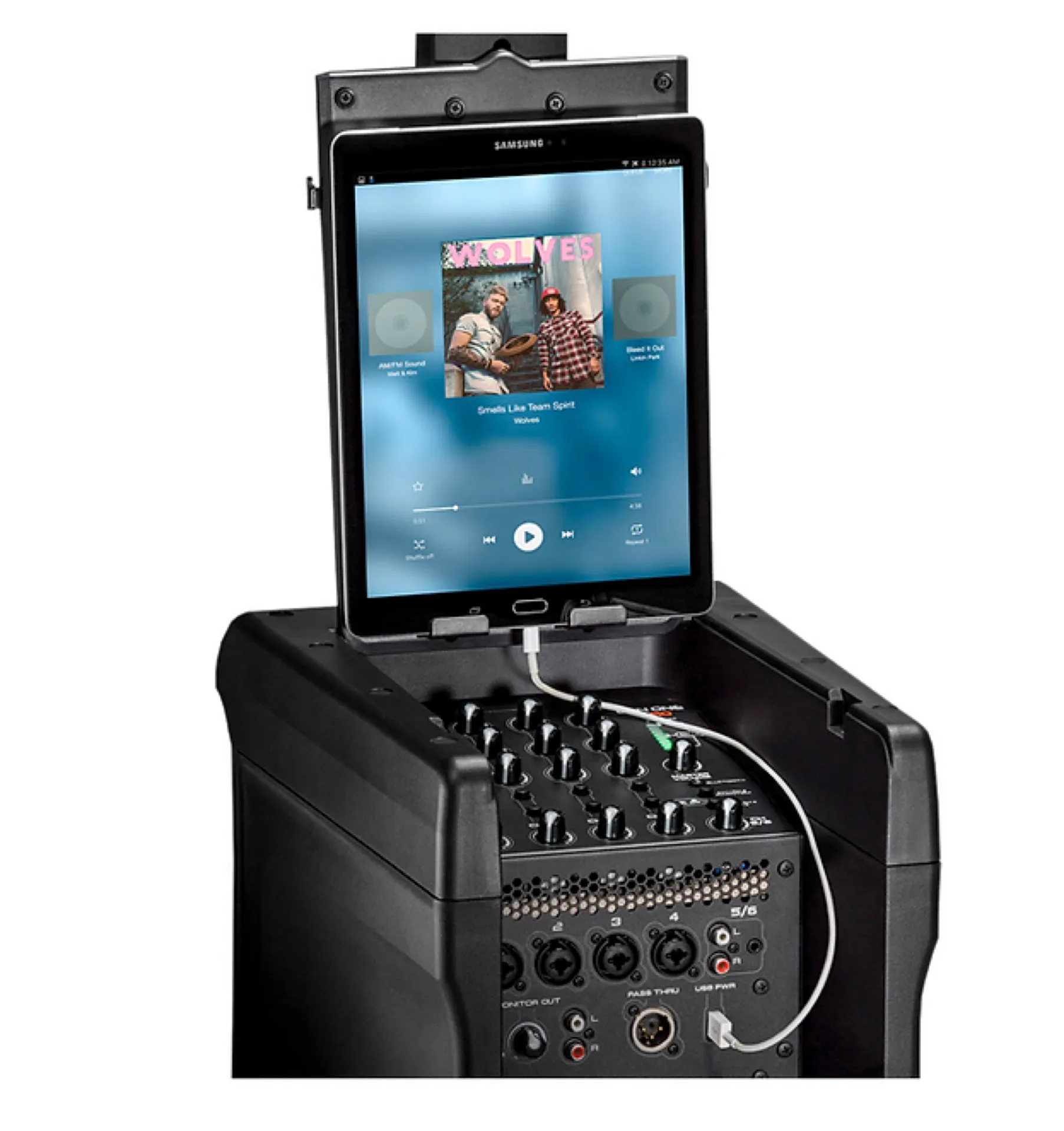 location enceinte amplifiée jbl one à Draguignan dans le var