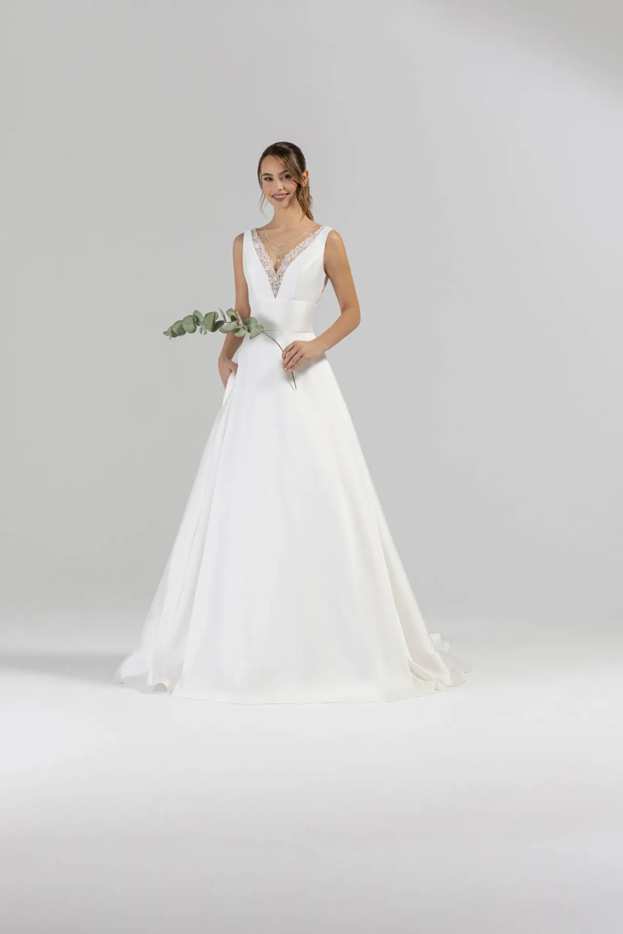 Robe de mariée trapèze taille hauteLibre Eglantine mariage centre ville de Marseille