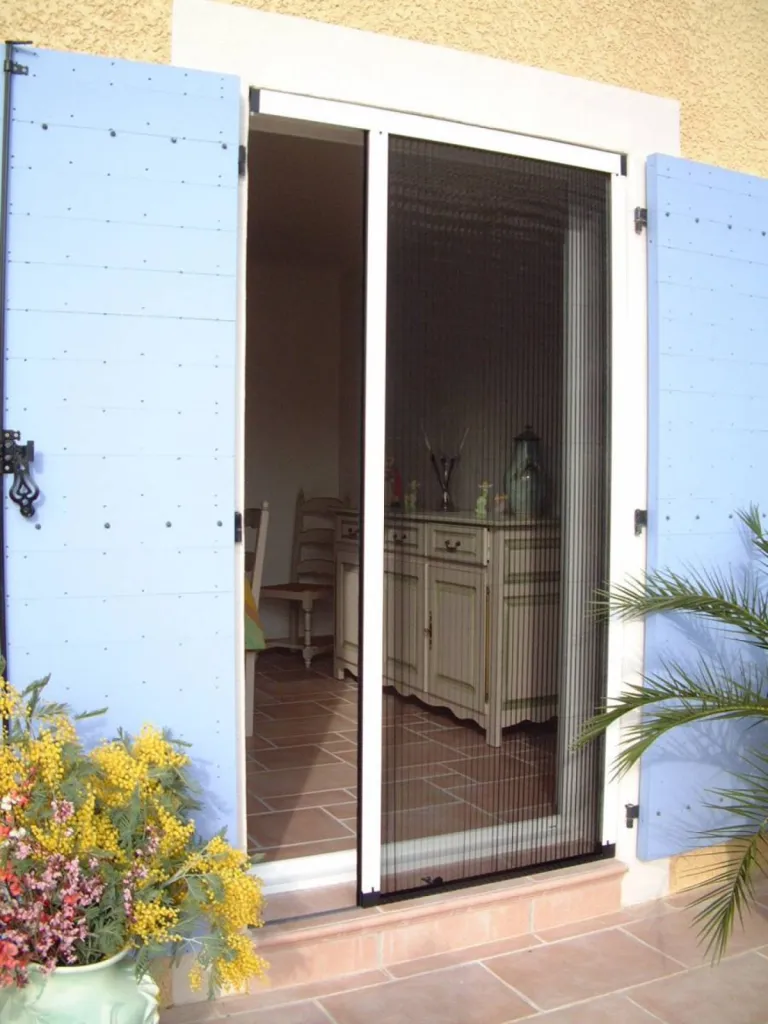 moustiquaires sur mesure