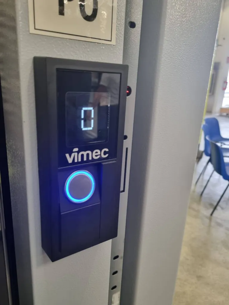 VIMEC nouvelle cabine ARIA nouveau dispositif RFID de controle d'accès 