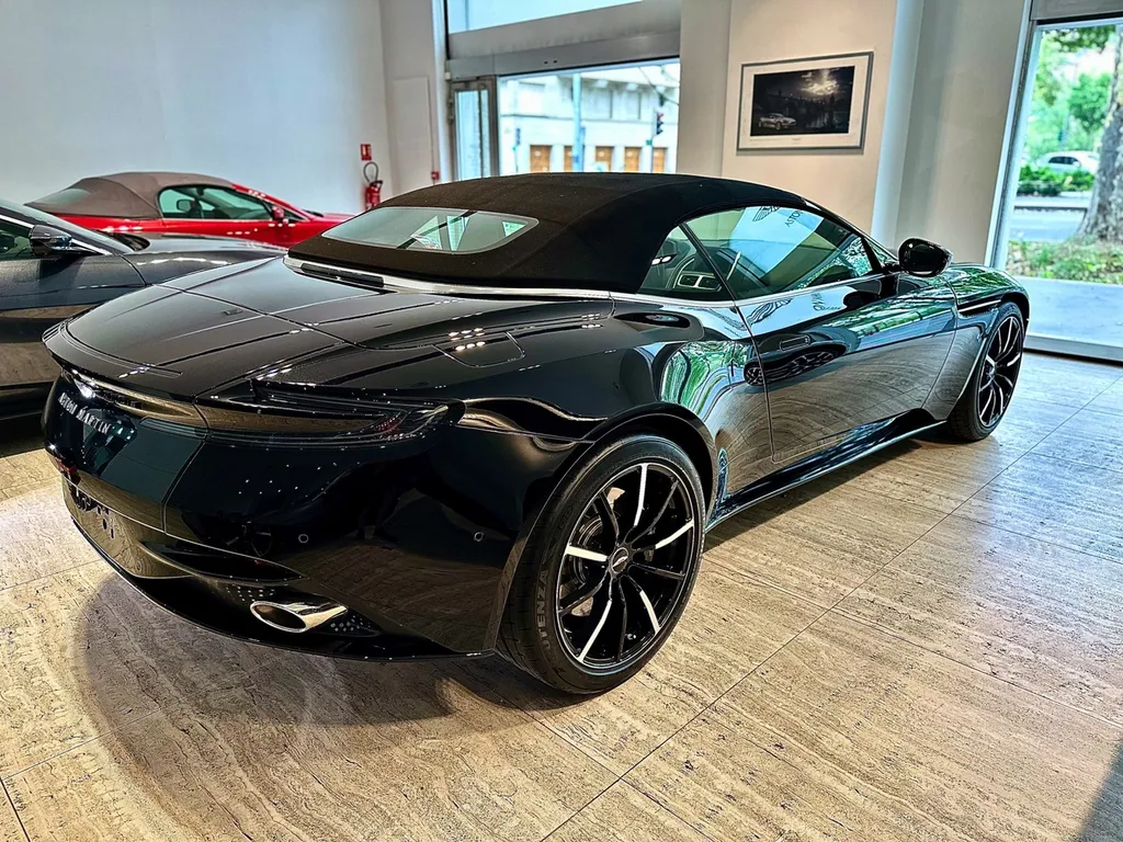 Centre de protection automobile centre de DETAILING protection céramique film de protection PPF Aston Martin LYon DB11 Volante