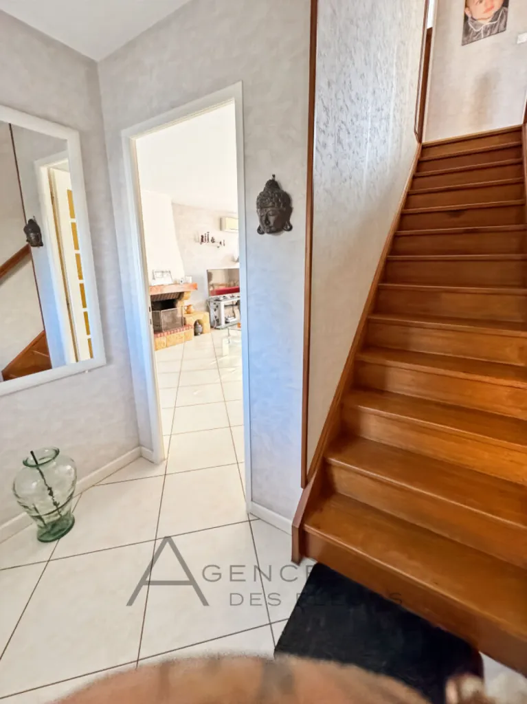 A saisir maison de 96 m² édifiée sur un terrain de 341 m² sur la commune de SAINT PIERRE LES ELBEUF 76320