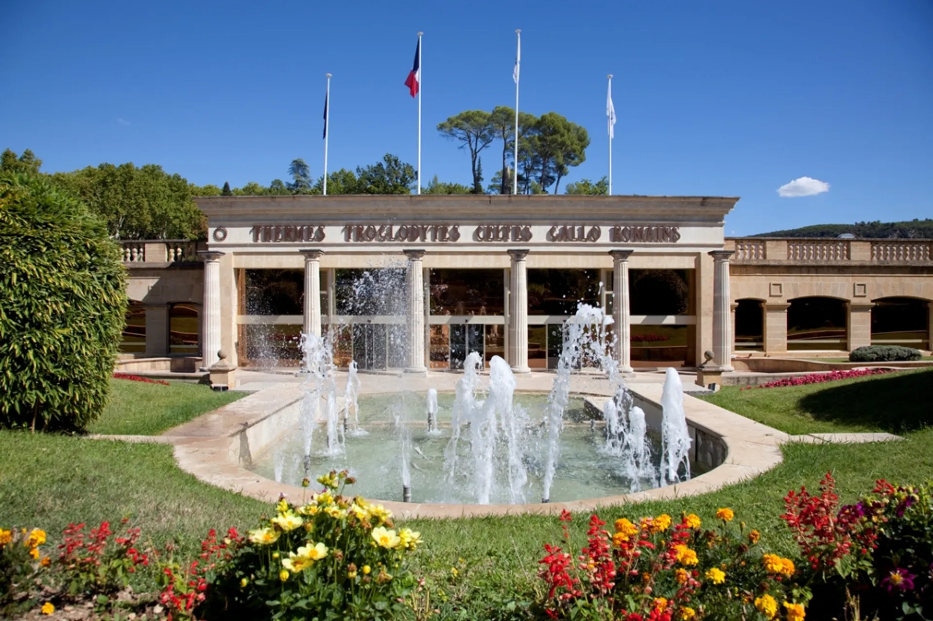 Taxi Gare Aix en Provence TGV tarif pour Gréoux les Bains