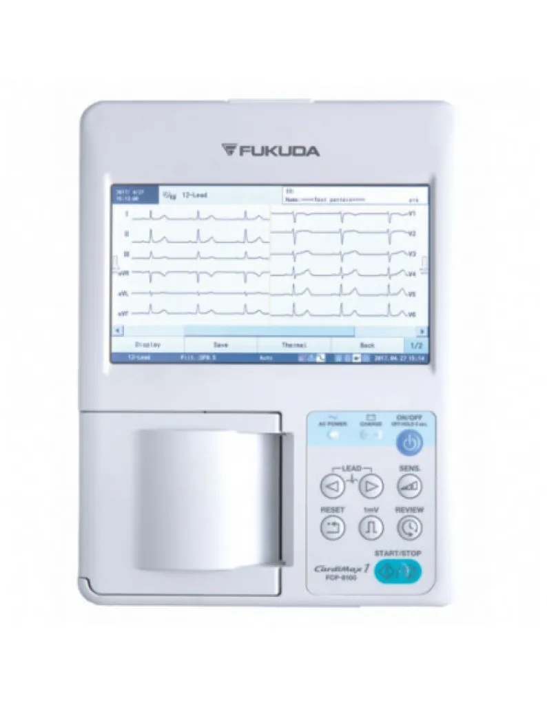 Electrocardiographe Fukuda FCP-8100 à Paris : ECG 12 dérivations précis avec écran couleur 7 pouces, interprétation automatique et connectivité LAN, idéal pour cabinets médicaux et cliniques.