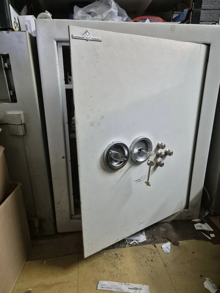 serrurier coffre-fort intervenant à Vitry-le-François pour débloquer un meuble blindé