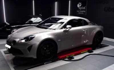 Pose de film de protection ppf complet XPEL sur une Alpine Legende GT