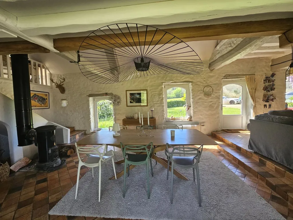 fermette de charme à vendre proche du mans avec 5 chambres