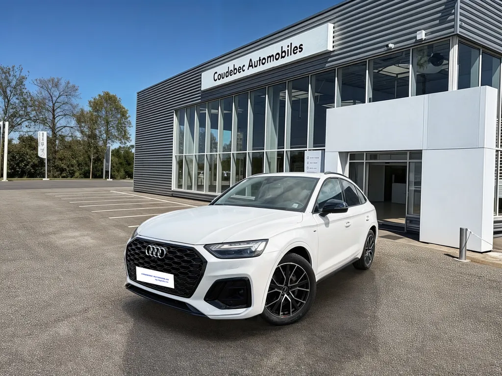 Audi Q5 Sportback d'occasion à vendre : SUV S-Line automatique disponible chez Caudebec Automobiles en Normandie proche de Port-Jérome-Sur-Seine 76