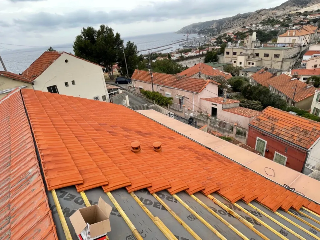 Nouvelle réfection de toiture de maison près de Martigues