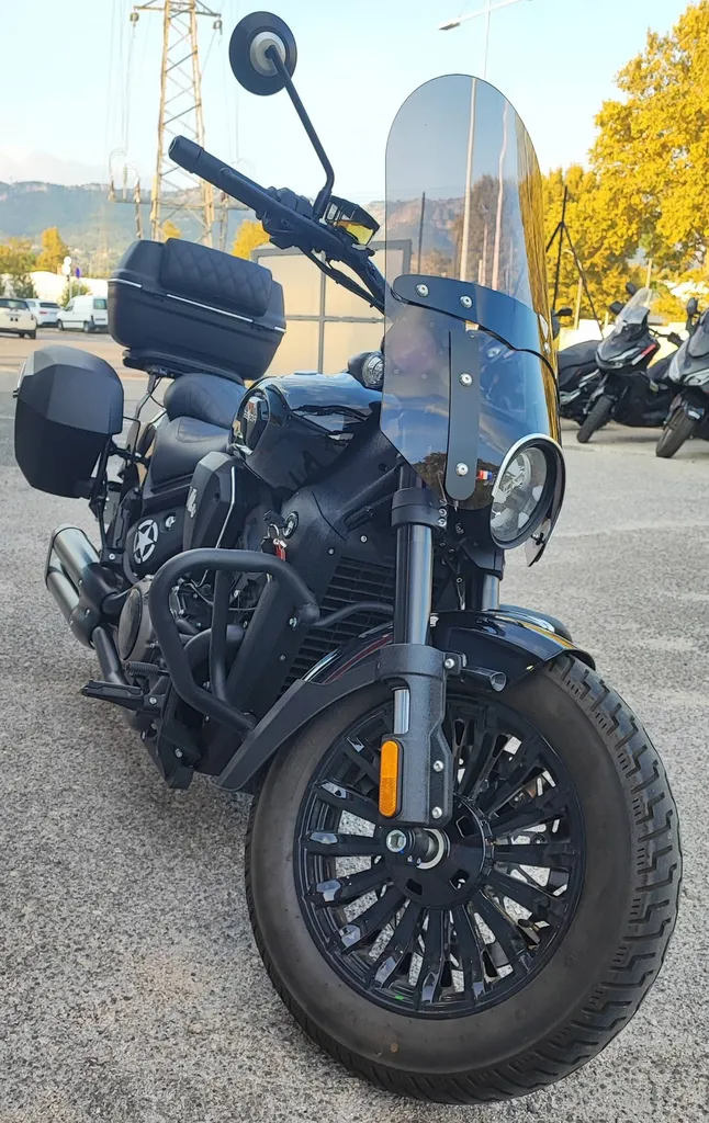 BENDA DARKFLAG 500 DU 02/2025 AVEC 2950 KM.