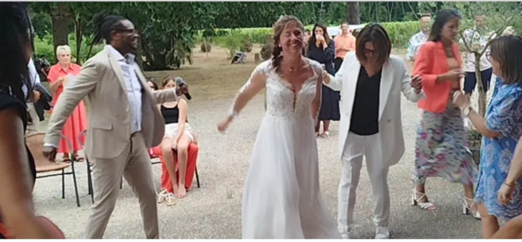 De l'Amour, Du Glamour et une Fête gravée pour Toujours !