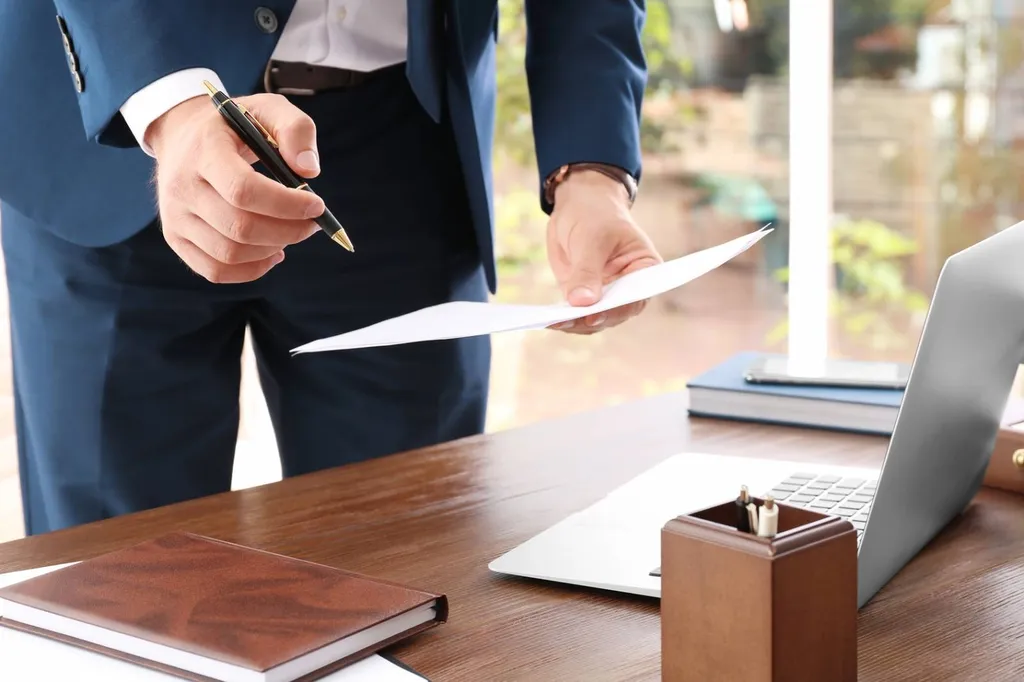 avocat résiliation bail commercial