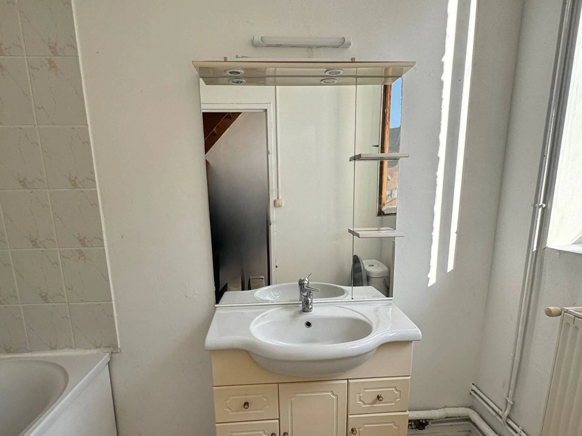 A SAISIR MAISON DE VILLE DE 60 M² HABITABLES SUR LA COMMUNE DE ELBEUF 76500