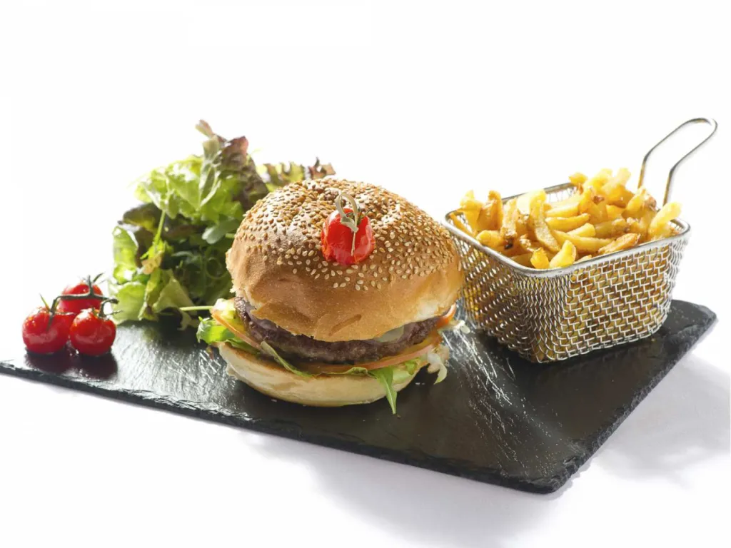 restaurant burger frites