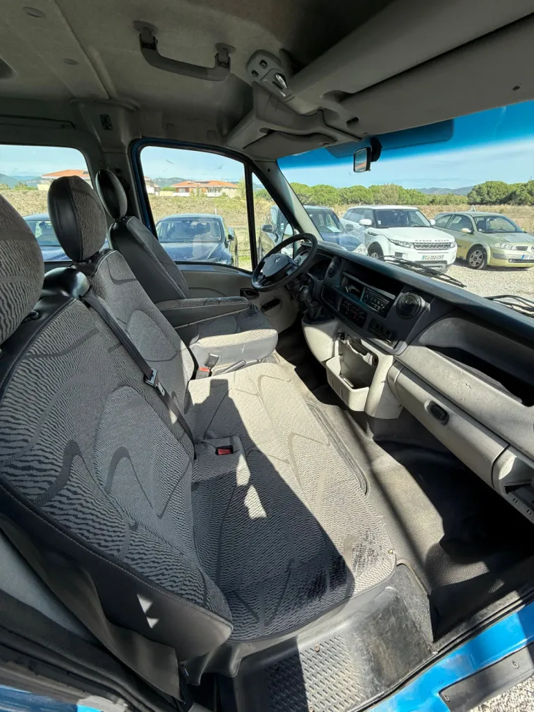 RENAULT MASTER 9 places 2.5 DCI 120CV