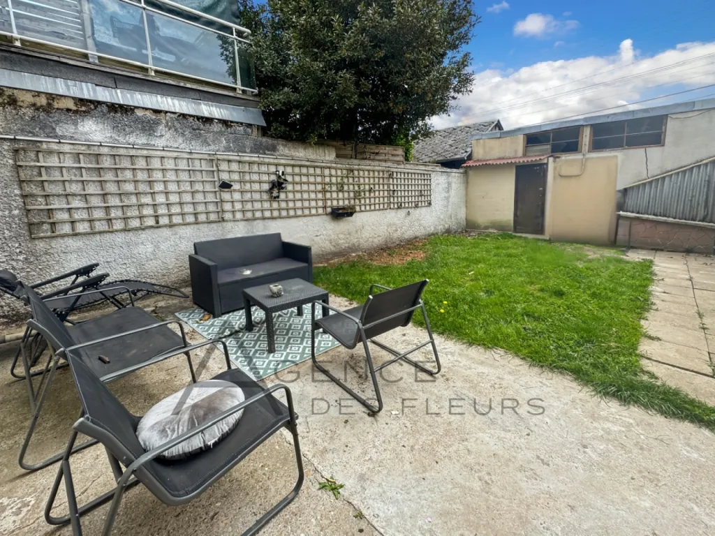 À VENDRE! maison de 97 m² à rénover sur la commune de CAUDEBEC LES ELBEUF 76320