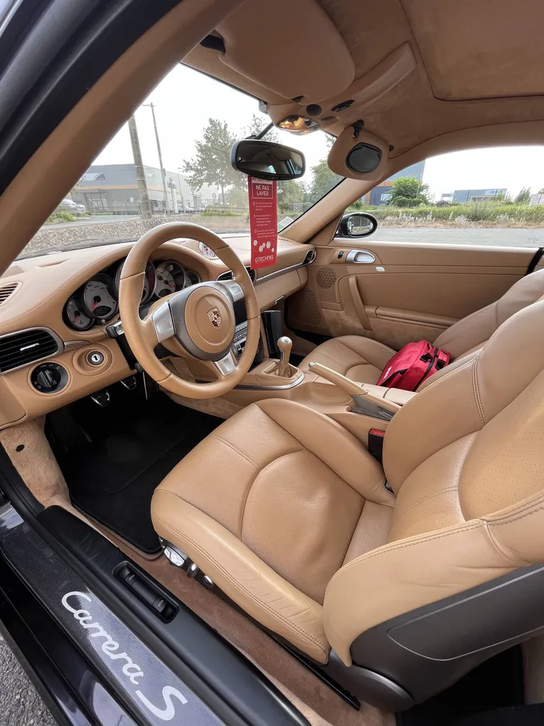 Traitement céramique sur une Porsche 997 Carrera S - Le Mans.