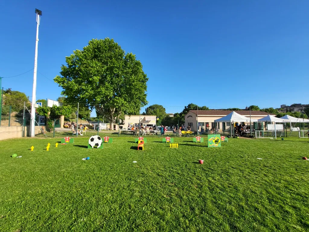 Location de jeux pour un club de foot à Carcès-Cotignac : Le concept balopied