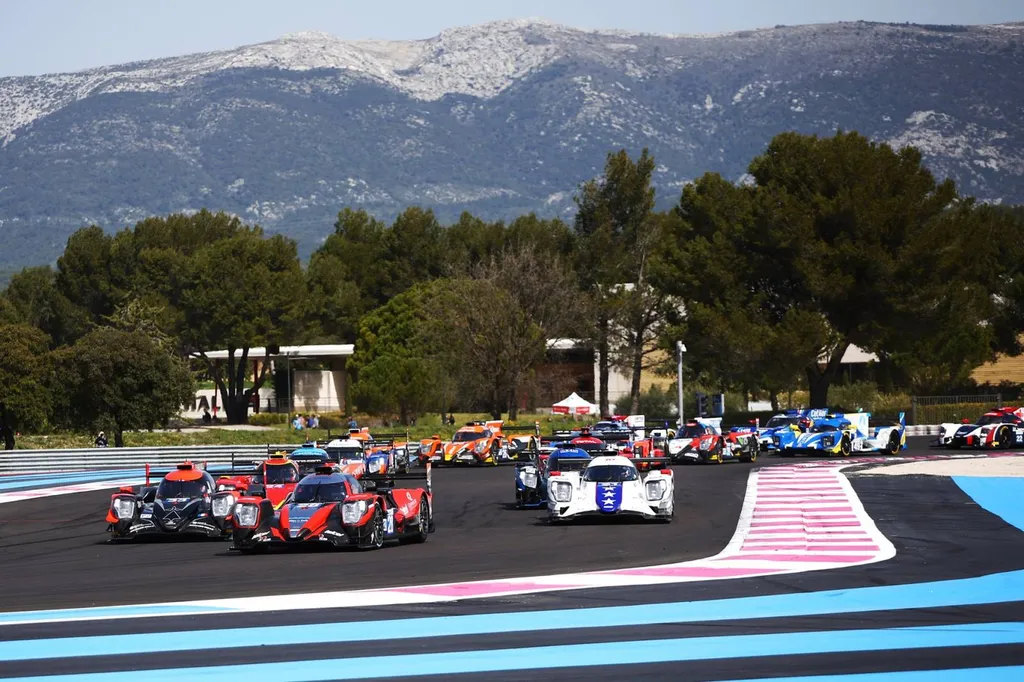 Comment se rendre au Circuit Paul Ricard au Castellet avec un VTC  ?