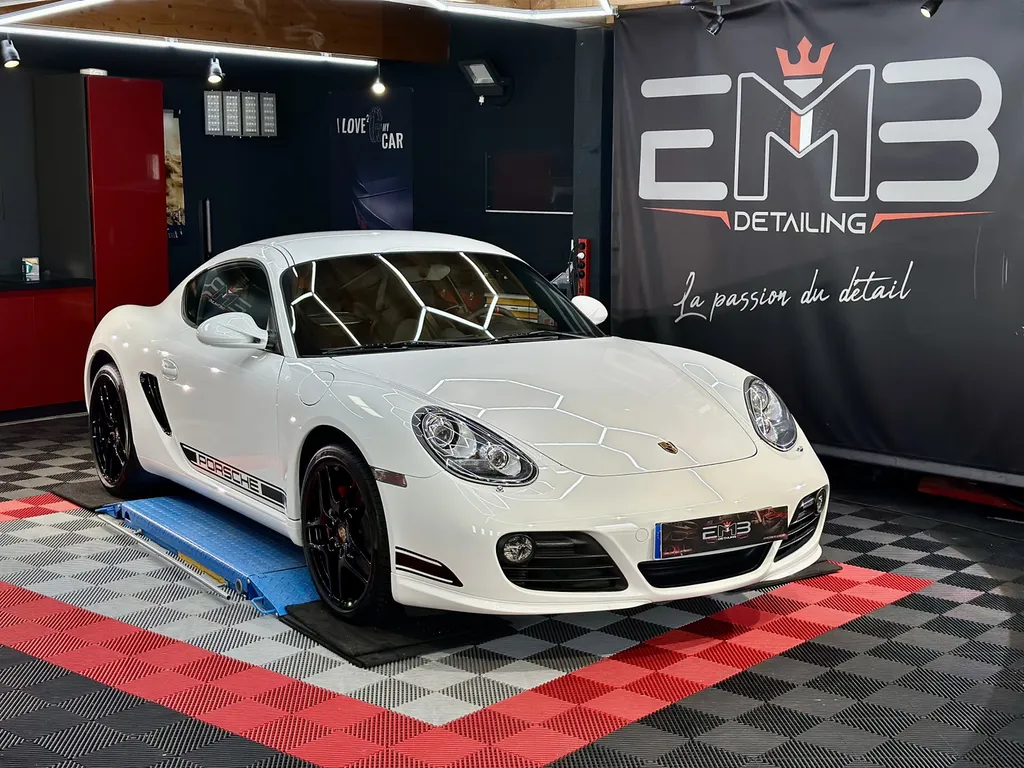 Detailing spécialiste Porsche PPF et traitement céramique sur Vaugneray proche Ecully 