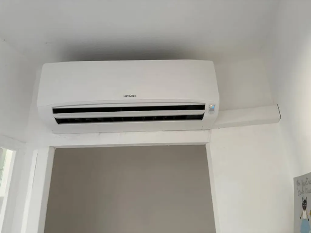 Installation de climatisation Bisplit Hitachi à Simiane-Collongue.