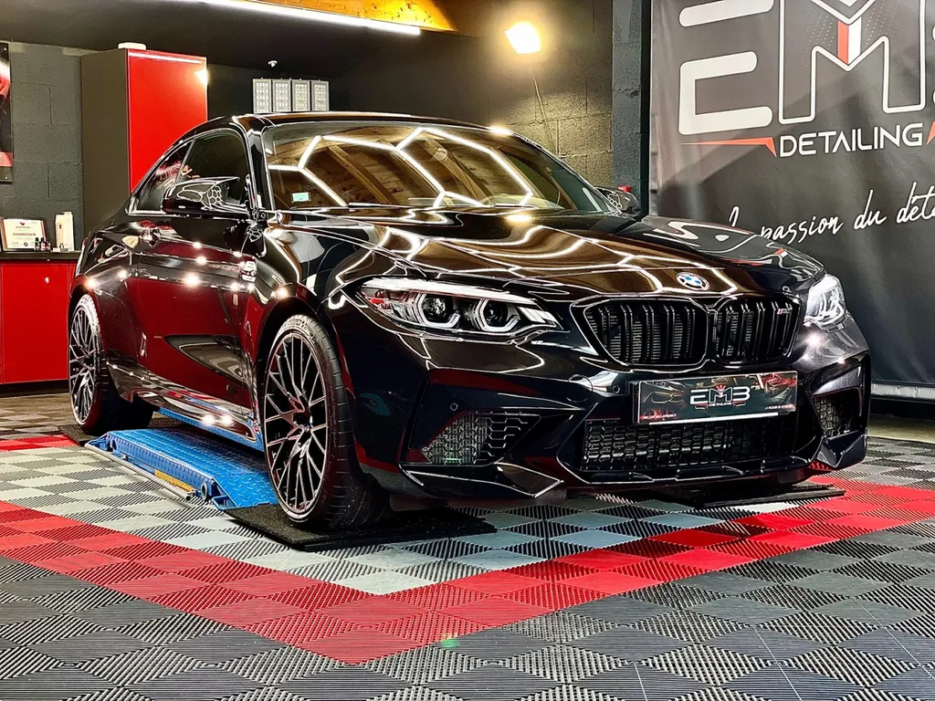 Protection carrosserie Lyon Bmw M2 compétition traitement céramique protection carrosserie PPF 