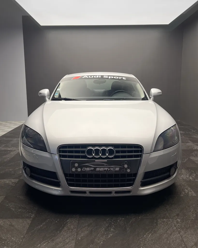 Redonnez tout son éclat à votre Audi TT grâce au débosselage sans peinture chez DSP Service au Mans