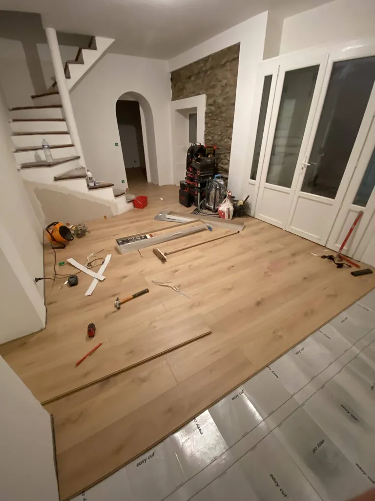 Faire poser un parquet stratifié à Bormes 83