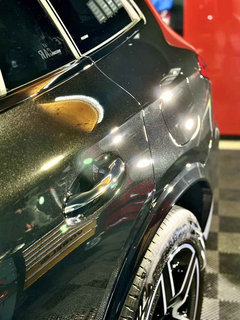 Traitement céramique auto DETAILING protection carrosserie Sud de Lyon Mercedes GLC