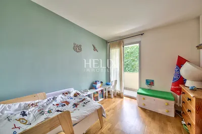 Le Pecq un très  bel appartement de 4 pièces de 67 m² au calme avec balcon sud