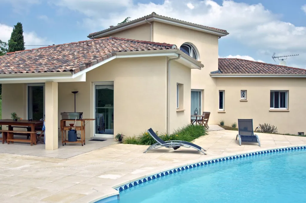 Devis pour un ravalement de facade partiel d'un bout de villa à Saint-Cyr aux Monts d'Or (69)