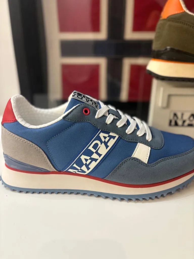 Baskets Cosmos Napapijri : style vintage et confort optimal disponibles chez La Suite by Urban Chic à Dieppe