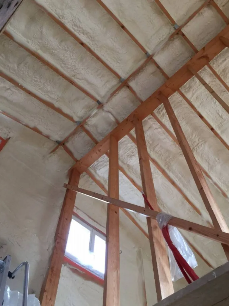 Entreprise d'isolation par mousse polyuréthane projetée en Bordeaux - BIMPP