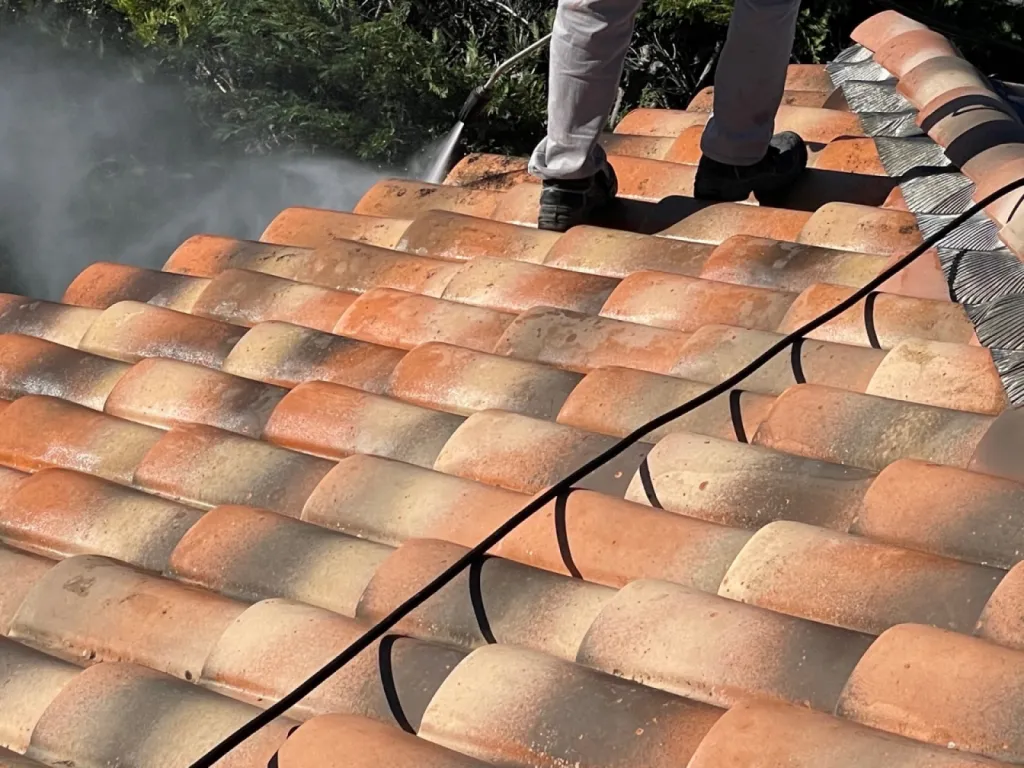 couvreur pour rénovation de toiture istres 13800
